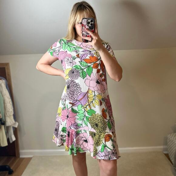 Clover and Sloane: Pastel Floral Dress - Picture 1 of 8